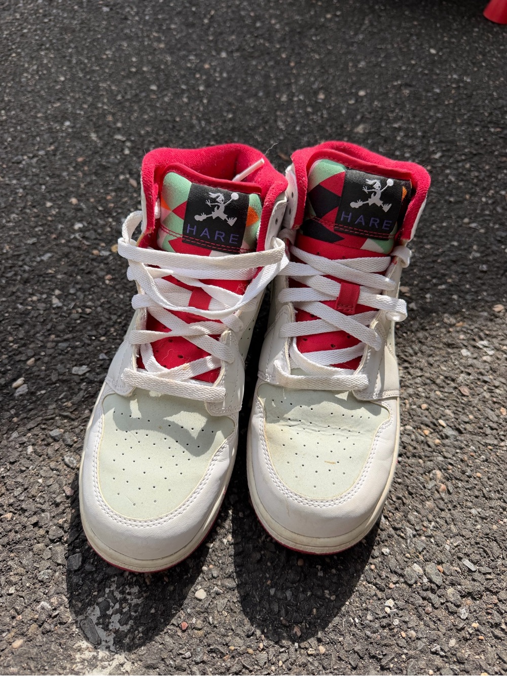Air Jordan 1 'Hare' sneakers